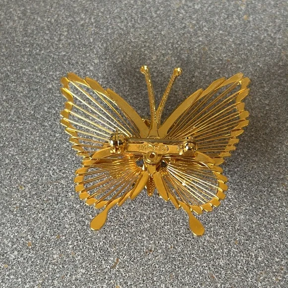 Monet Butterfly Brooch Vintage Gold Tone Faux Diamonds - Picture 2 of 2